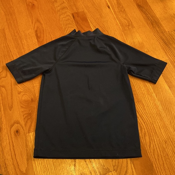 Navy Blue Rashguard - Picture 4 of 5